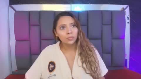 Mia online show from February 24, 2026, 12:03 pm