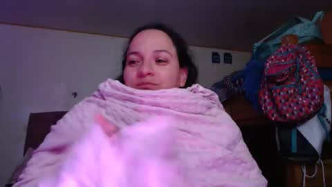 Snapshot of miaabrownn chatting on May 3, 2026, 5:35 am MIA online show from May 3, 2026, 5:35 am
