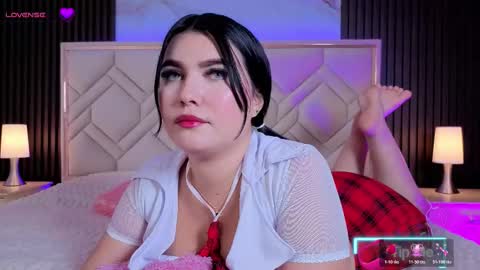 Miaa Farrel online show from March 9, 2026, 7:07 pm