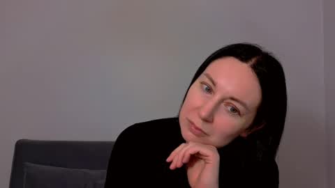 Snapshot of miaalluring chatting on February 16, 2026, 6:15 pm Mia online show from February 16, 2026, 6:15 pm