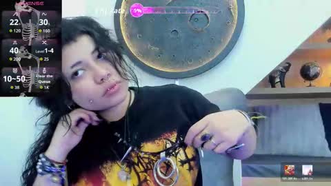 Snapshot of miaamane chatting on February 18, 2026, 12:34 pm Mia online show from February 18, 2026, 12:34 pm