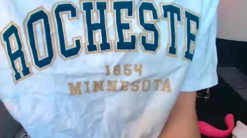 miabeautyxxx online show from February 18, 2026, 2:13 pm