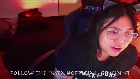 Snapshot of miacanela_xo chatting on February 12, 2025, 2:35 am Mia online show from February 12, 2025, 2:35 am