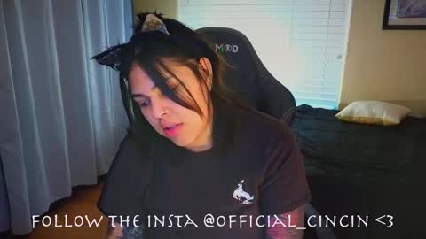 Snapshot of miacanela_xo chatting on February 16, 2025, 12:19 am Mia online show from February 16, 2025, 12:19 am