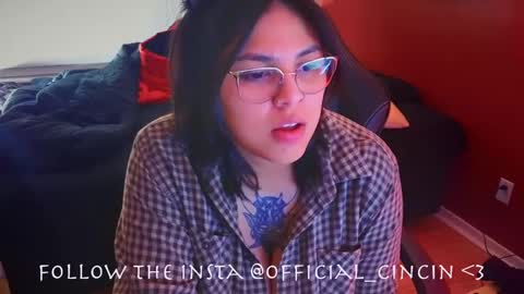 Snapshot of miacanela_xo chatting on February 24, 2025, 4:49 am Mia online show from February 24, 2025, 4:49 am
