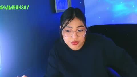 Snapshot of miacanela_xo chatting on September 19, 2025, 11:49 pm Mia online show from September 19, 2025, 11:49 pm