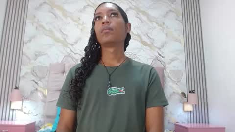 MiaCoock online show from January 8, 2026, 1:35 pm