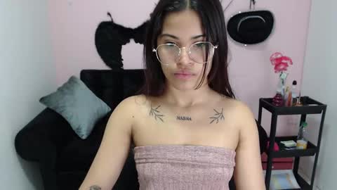 miacumgirl online show from January 16, 2026, 12:20 pm