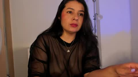 IG Yojanagomez  online show from May 25, 2026, 12:55 pm