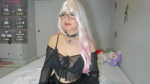 Mia Engels  online show from February 24, 2026, 12:30 am