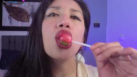 Snapshot of miafix chatting on September 11, 2025, 1:44 pm Mia Carter Schedule 800 - 1430 gtm-5 online show from September 11, 2025, 1:44 pm