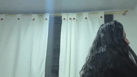 Mia Carter  Schedule 800 - 1430 gtm-5 online show from February 1, 2026, 11:47 pm