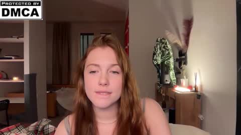 Mia online show from February 26, 2026, 10:42 pm