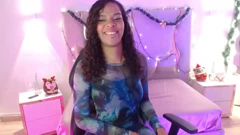 Snapshot of miagates_tay chatting on December 17, 2025, 8:15 pm Mia online show from December 17, 2025, 8:15 pm