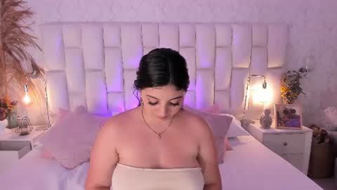 mia greys  online show from June 23, 2026, 8:29 pm