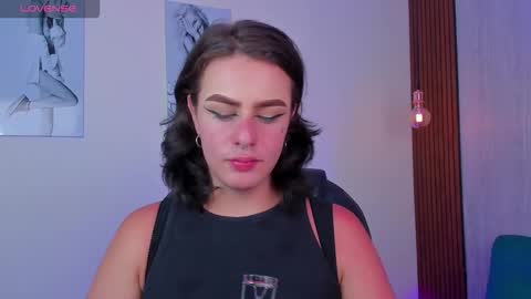 Snapshot of miah_connor chatting on October 27, 2025, 7:40 pm Mia Connor online show from October 27, 2025, 7:40 pm