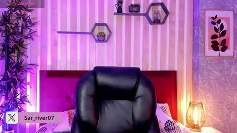 Snapshot of miah_connor chatting on November 7, 2025, 7:14 pm Mia Connor online show from November 7, 2025, 7:14 pm