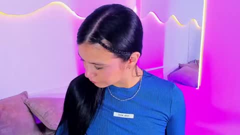 Snapshot of miahansson chatting on May 31, 2026, 8:21 pm MIA online show from May 31, 2026, 8:21 pm