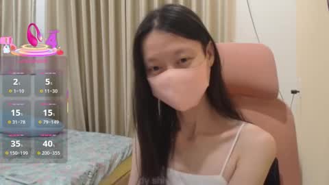 miahchan68 online show from November 19, 2025, 5:13 pm