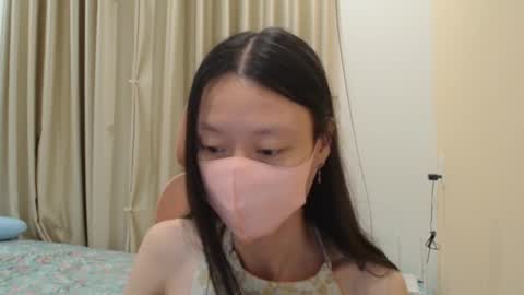 Snapshot of miahchan68 chatting on January 5, 2026, 5:27 pm miahchan68 online show from January 5, 2026, 5:27 pm