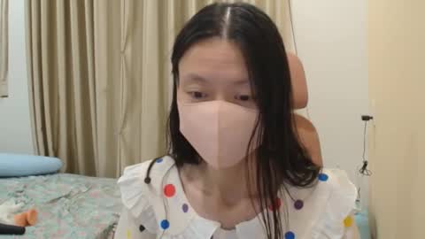 Snapshot of miahchan68 chatting on January 15, 2026, 5:49 pm miahchan68 online show from January 15, 2026, 5:49 pm