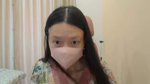 Snapshot of miahchan68 chatting on April 4, 2026, 3:49 am miahchan68 online show from April 4, 2026, 3:49 am