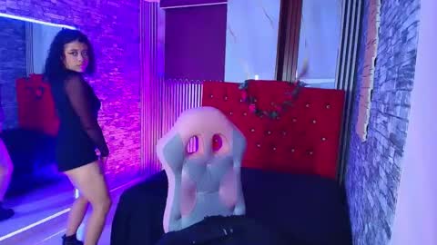 Snapshot of miahernadez303av chatting on November 6, 2025, 3:07 am MIA VELEZ online show from November 6, 2025, 3:07 am