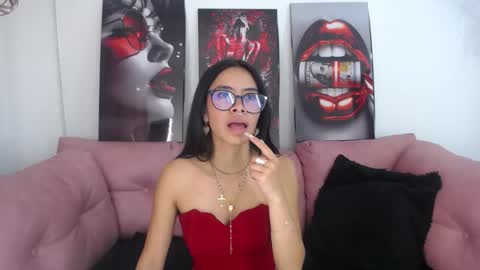 miahotcs online show from May 15, 2026, 5:20 pm