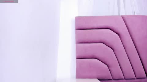 miajhonsonx online show from February 21, 2026, 2:07 pm