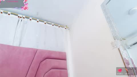 miajhonsonx online show from March 15, 2026, 2:12 pm