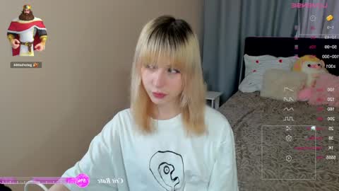 Snapshot of miakimiko chatting on May 5, 2026, 2:19 am miakimiko online show from May 5, 2026, 2:19 am