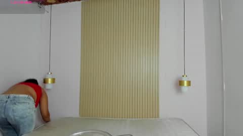 mialane3 online show from June 19, 2026, 11:36 am