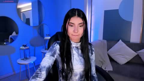 Snapshot of mialaurence_ chatting on November 2, 2025, 11:34 am Call me Mia online show from November 2, 2025, 11:34 am