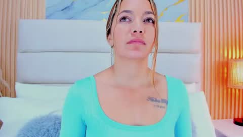 Snapshot of miamalkovaa_ chatting on June 22, 2026, 11:29 am Mia Malkova online show from June 22, 2026, 11:29 am
