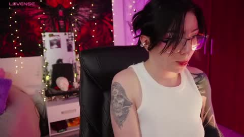 Lili online show from March 29, 2026, 3:06 am