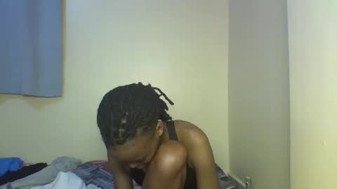 Muffin online show from December 5, 2025, 12:30 am