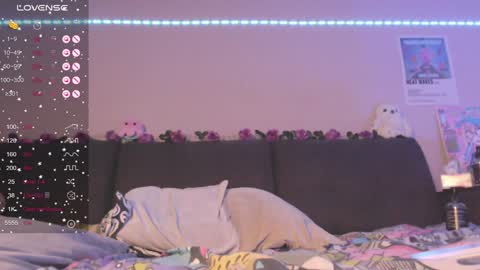 Mia online show from January 30, 2025, 5:49 pm