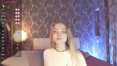 Mia online show from February 10, 2026, 5:17 pm