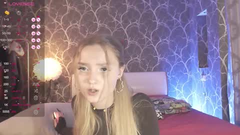 Mia online show from February 28, 2026, 1:12 pm