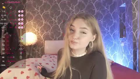 Mia online show from June 19, 2026, 5:28 pm
