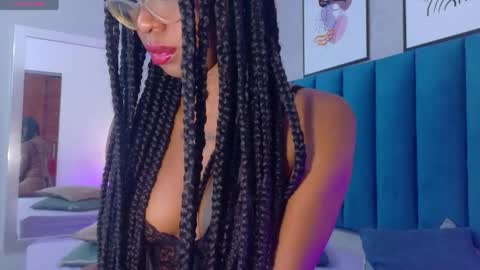 Snapshot of miamidnight1 chatting on May 1, 2026, 12:21 pm Mia online show from May 1, 2026, 12:21 pm