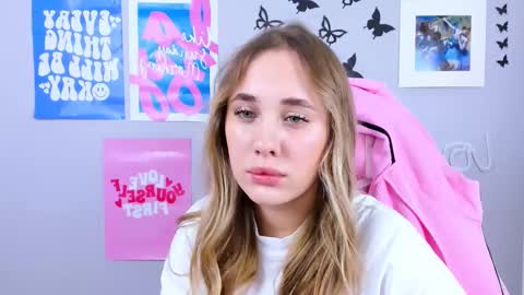 miamilas online show from December 30, 2024, 12:42 pm