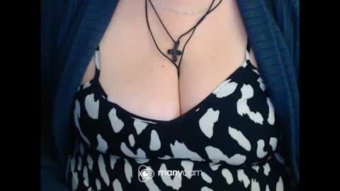 Snapshot of miamimistress chatting on February 24, 2026, 12:58 pm maya online show from February 24, 2026, 12:58 pm