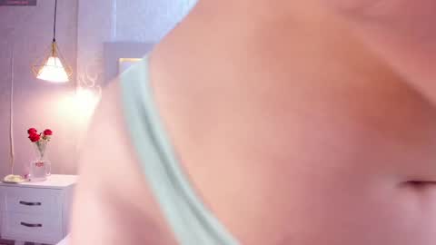 Snapshot of miamistrex chatting on February 22, 2025, 4:18 am Mia Mistrex online show from February 22, 2025, 4:18 am