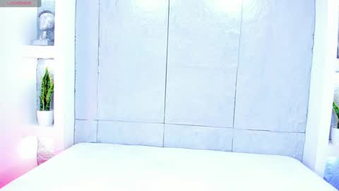 Snapshot of miamistrex chatting on September 25, 2025, 4:38 am Mia Mistrex online show from September 25, 2025, 4:38 am