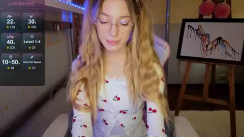 Snapshot of miamooonn chatting on July 5, 2026, 2:35 pm MiaMoon online show from July 5, 2026, 2:35 pm