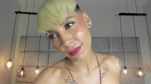 Snapshot of miamorgann chatting on January 19, 2025, 7:04 pm Mia Morgann online show from January 19, 2025, 7:04 pm