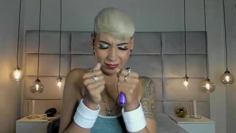 Snapshot of miamorgann chatting on February 8, 2025, 6:22 pm Mia Morgann online show from February 8, 2025, 6:22 pm