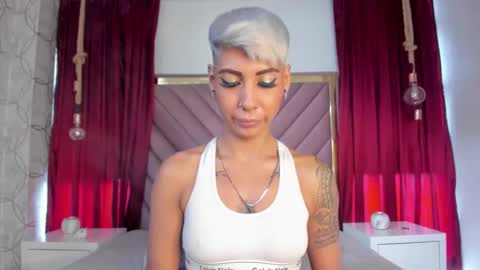 Snapshot of miamorgann chatting on February 15, 2025, 4:23 pm Mia Morgann online show from February 15, 2025, 4:23 pm