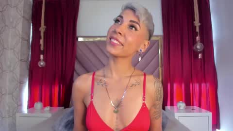 Snapshot of miamorgann chatting on February 16, 2025, 2:10 pm Mia Morgann online show from February 16, 2025, 2:10 pm